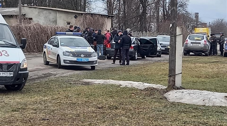«На хабарі» затримали працівника Старокостянтинівського військкомату