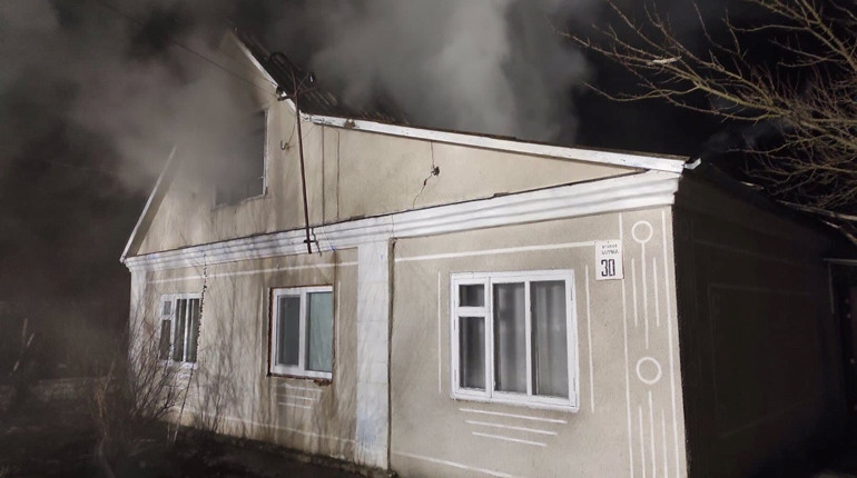 У Пашківцях горів житловий будинок