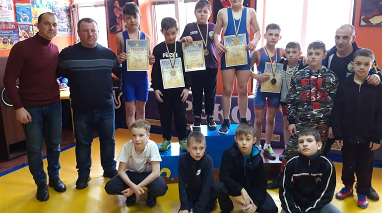 Юні шосткинські борці здобули 5 призових місць на обласних змаганнях