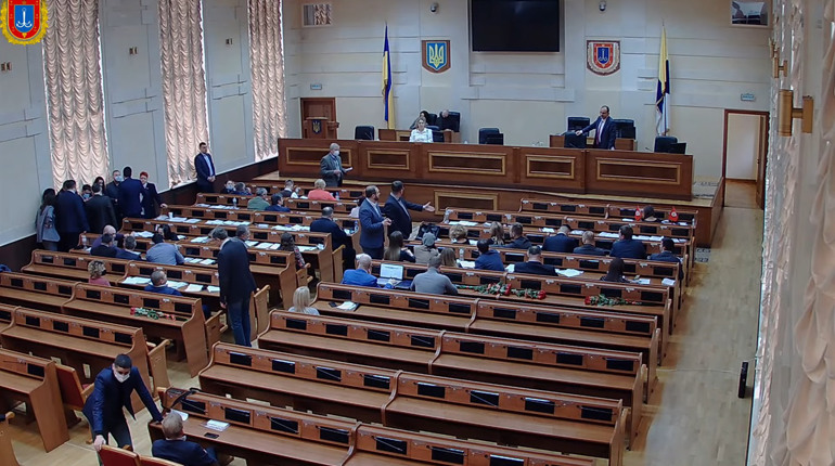 Збанкрутілу Біляївську "Лікарняну аптеку" взяли на баланс Одеської райради та планують покрити борги