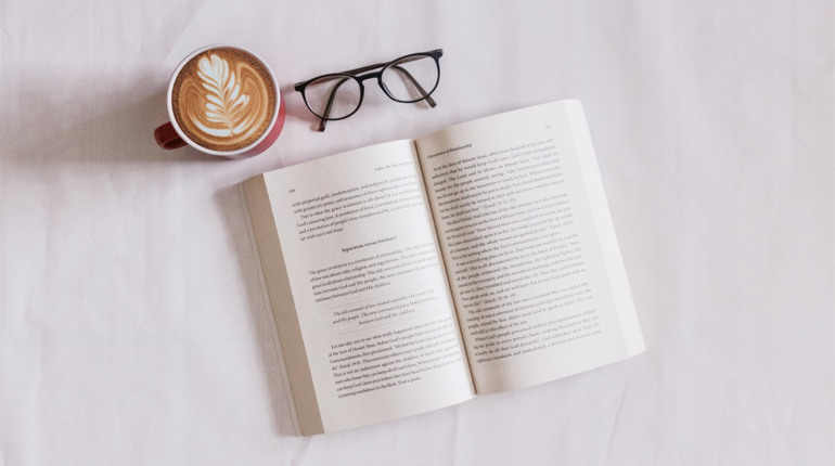 Забудь про пластир для душі: книги, що назавжди зцілять невидимі рани