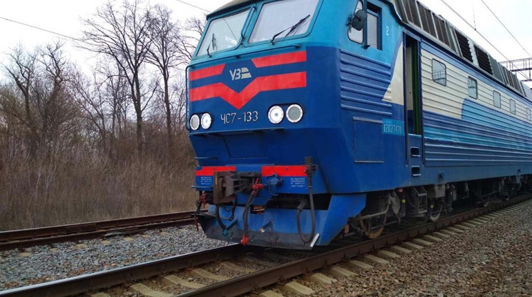 У Краснопавлівці 63-річний чоловік загинув під колесами потяга