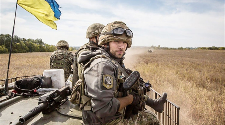 Сім років, як в Україні почалася війна: найважливіші факти і цифри про АТО/ООС