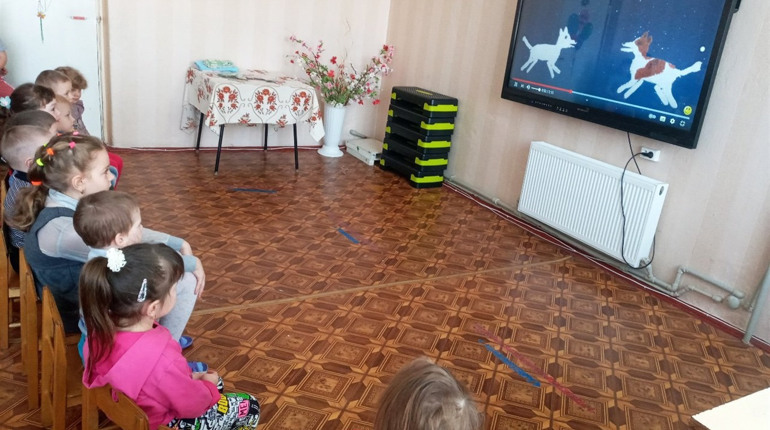 Вихованці дитсадку «Ромашка» дізнавалися про космічні польоти