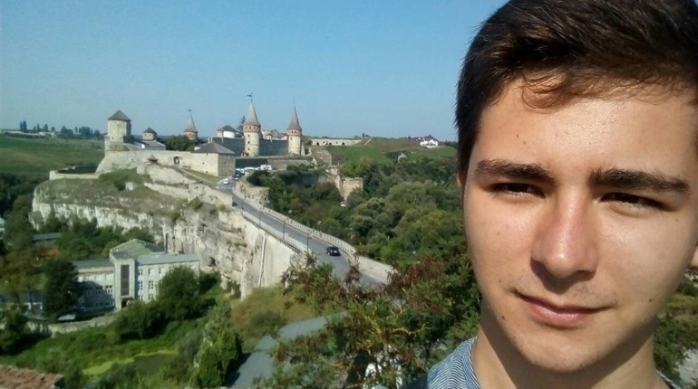 Спомин про волновасьця Ігоря Лозового: про школу, університет та захоплення хлопця