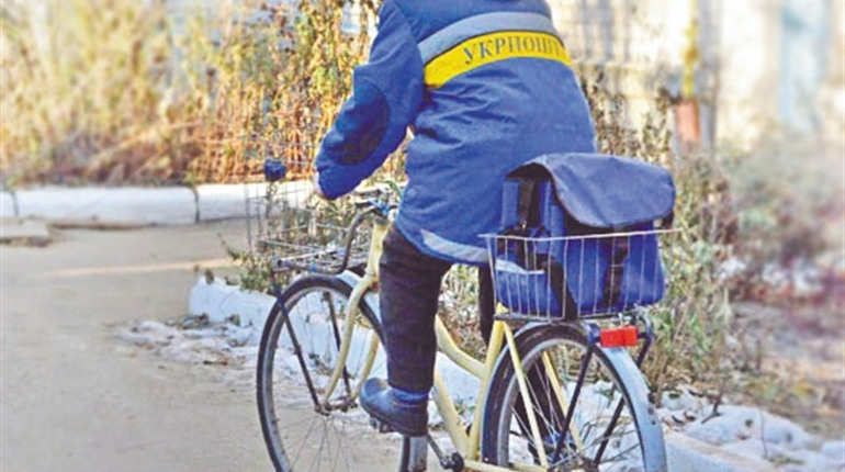 Сільським пенсіонерам не доведеться їздити за пенсіями до райцентрів