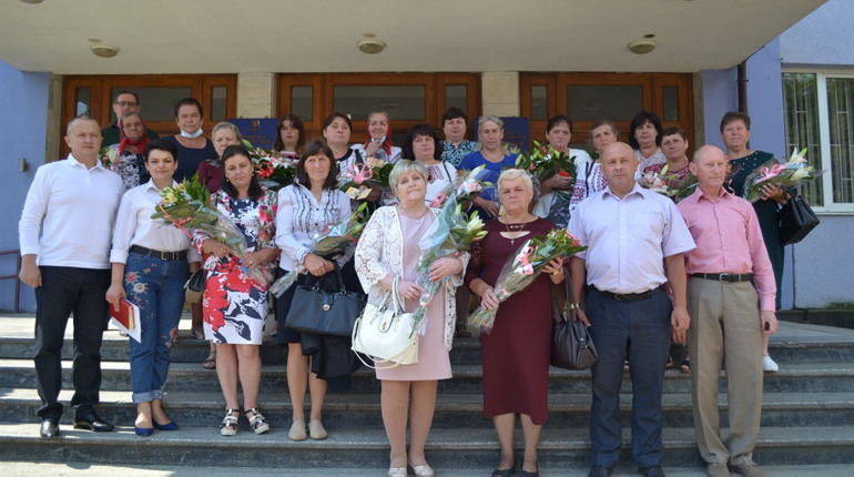 Матері-героїні Рахівщини: хто, де і скільки діток народив