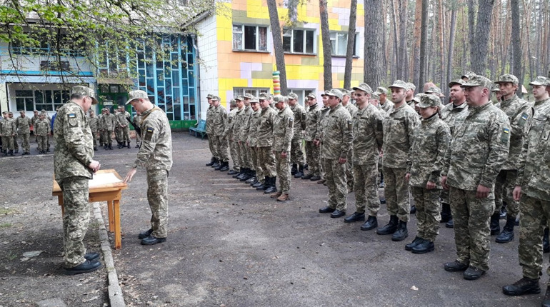 Шосткинців різних професій призвали до навчальних зборів з територіальної оборони