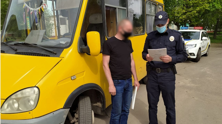 У Шостці поліцейські проводять профілактичні заходи під умовною назвою «Автобус - 2021»