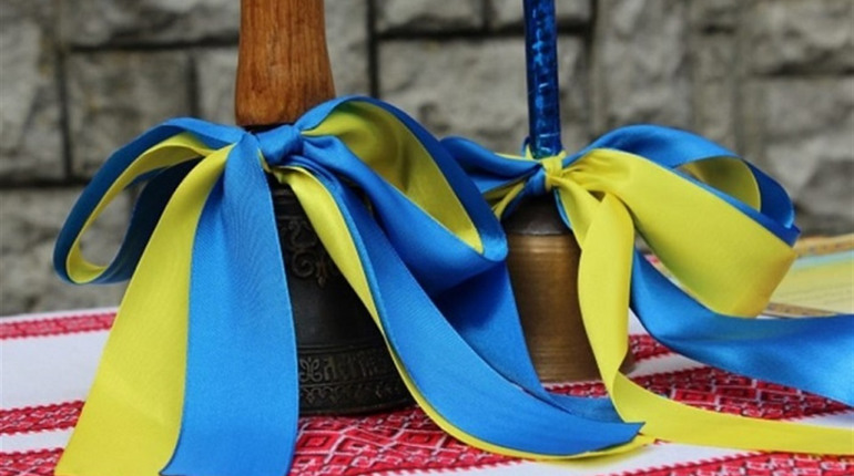 Стало відомо, коли у школах Калинівської громади відбудеться свято останнього дзвоника