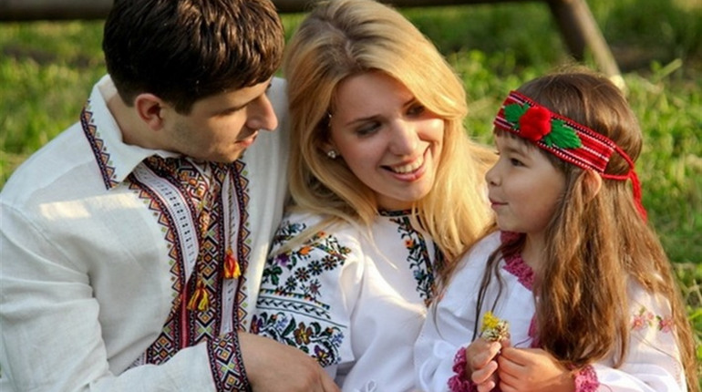 День вишиванки у Новограді: фоторепортаж з Instagram