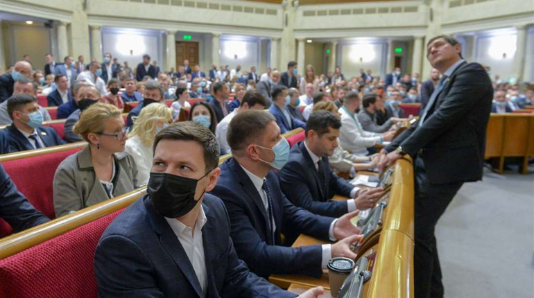 Кабінет Міністрів України планує «вичистити» 10 тисяч нормативних актів радянського періоду