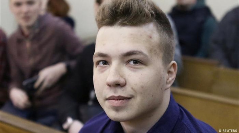 Україна припинила авіасполучення з Білоруссю: хто такий Роман Протасевич і що наразі відбувається