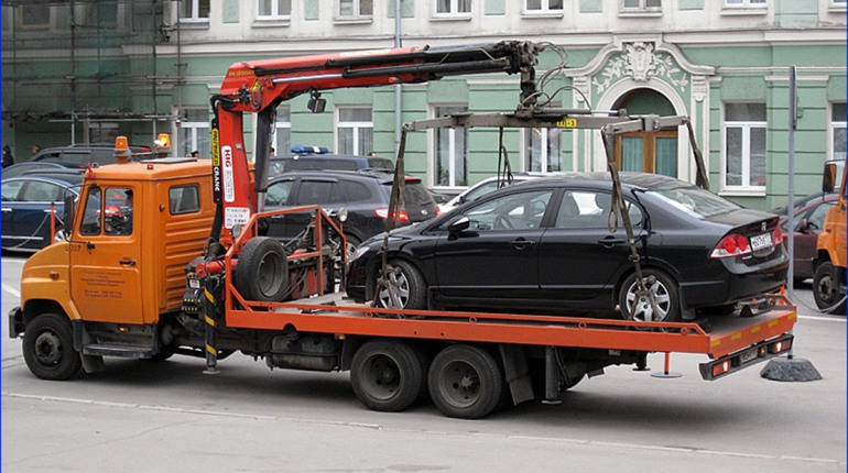 Два штраф-майданчики у місті планують облаштувати вже цього літа