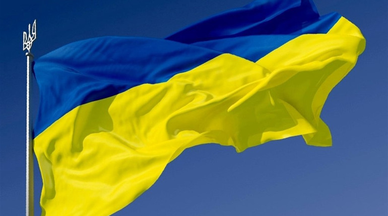 У Батурині встановлять 30-метровий флагшток з прапором України. Вартість робіт - 4 млн гривень