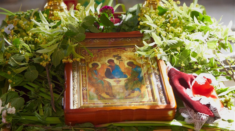День Пресвятої Трійці: історія виникнення свята та його значення для вірян