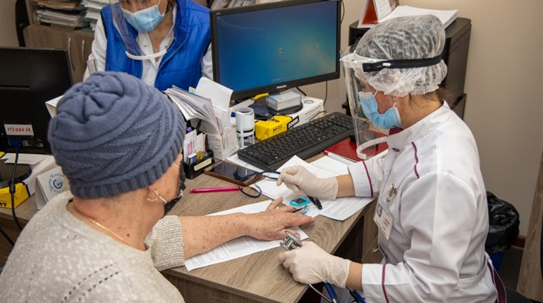 У Калуському районі діє 20 пунктів щеплення: адреси і контакти