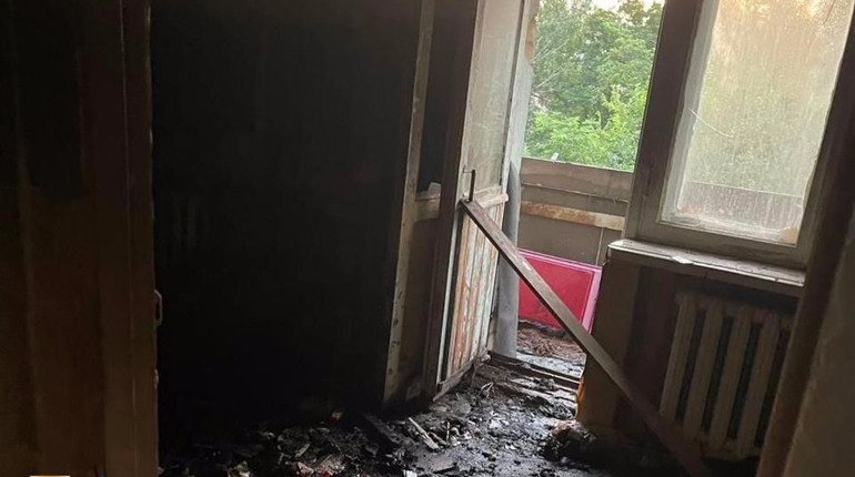 Окурок стал причиной пожара в Авиагородке