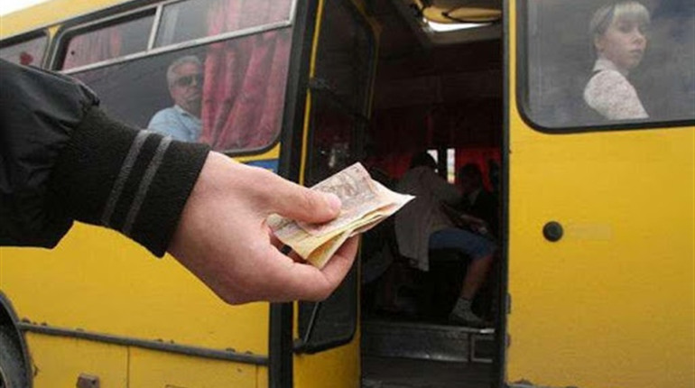 Пільговики Переяславської громади до кінця року їздитимуть безкоштовно