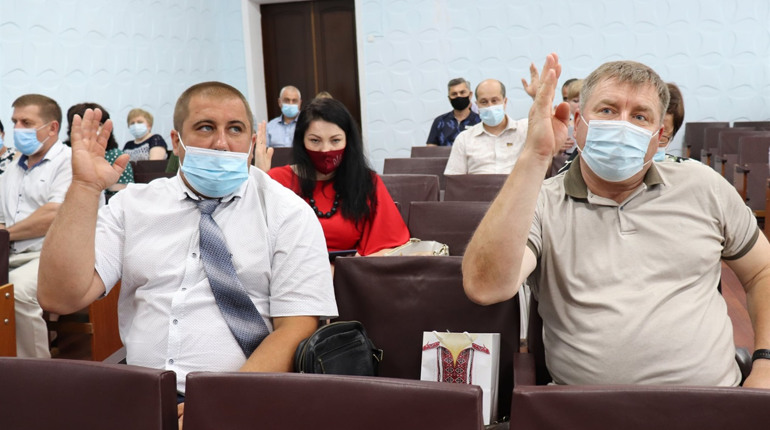 5 питань ІХ сесії Нижньосірогозької селищної ради, цікаві кожному сірогозцю: за що голосували