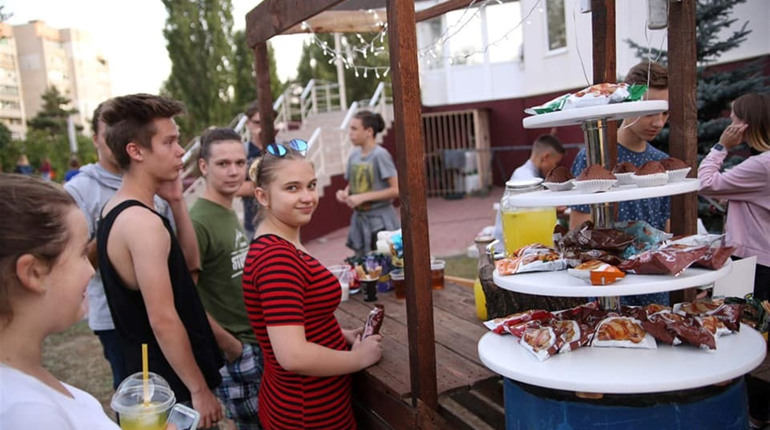 Міні-фестиваль кіно у Новій Каховці перенесли із-за дощів