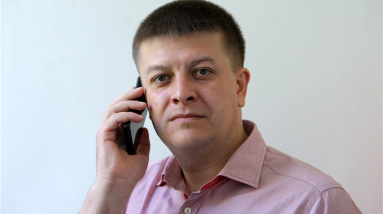 У Новограді поховають відомого журналіста Андрія Лавренюка: що про нього відомо (ОНОВЛЕНО)