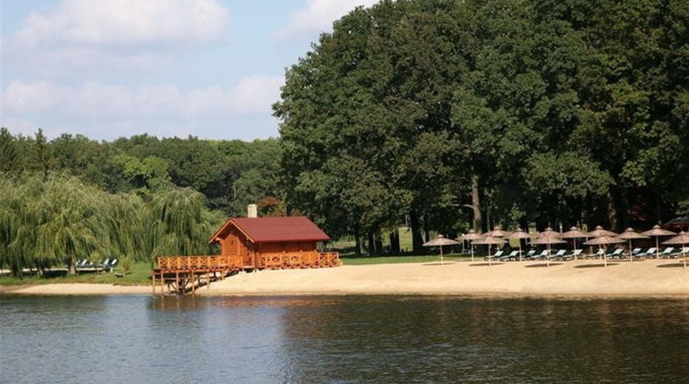 У водоймі на території "Форест Парку" потонув чоловік. Це вже другий випадок