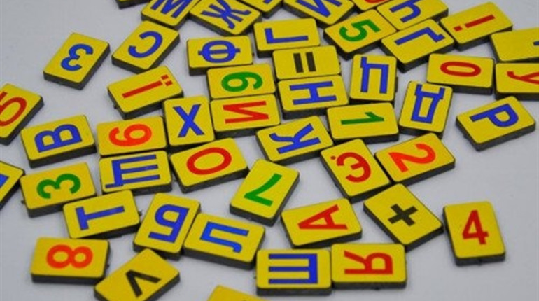 Букви замість цифр: МОН рекомендує змінити підходи оцінювання для учнів 1-4 класів