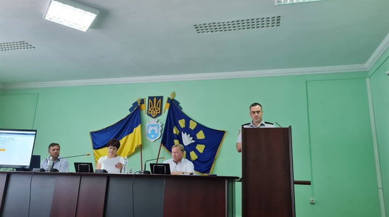 Тема не розкрита: чому у депутатів міськради до звіту начальника поліції залишилося багато питань