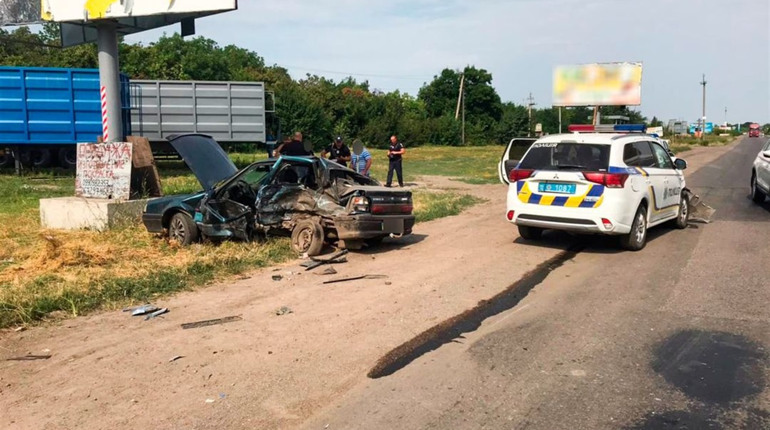 У Первомайську сталася ДТП за участю службового авто поліції: призначено службове розслідування