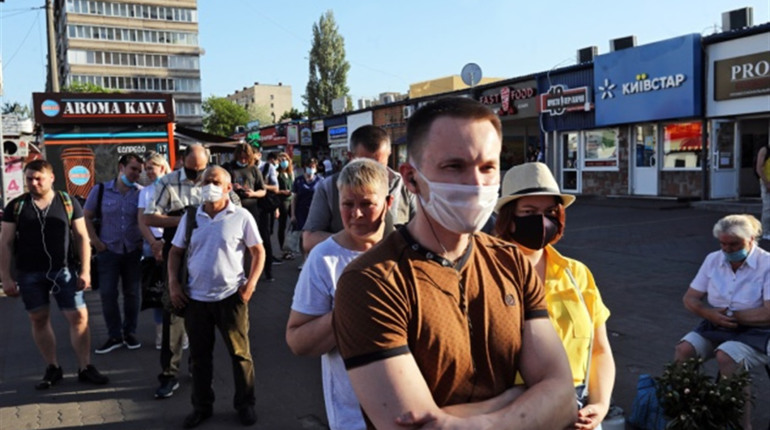 Ще четворо містян захворіли коронавірусом