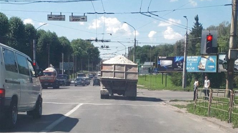 Сто вагових майданчиків автоматичної фіксації порушень на автодорогах: хто побудує