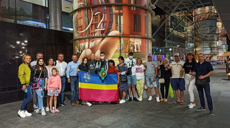 Ніжинці зустріли Чемпіона