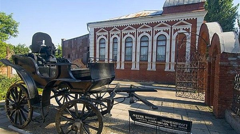 Гуляйпільський краєзнавчий музей поповнився новими експонатами