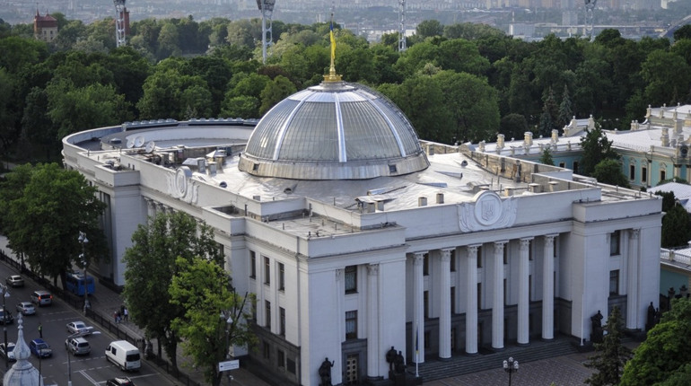 Екскурсія Верховною Радою до Дня Незалежності: що можна побачити та як зареєструватись?