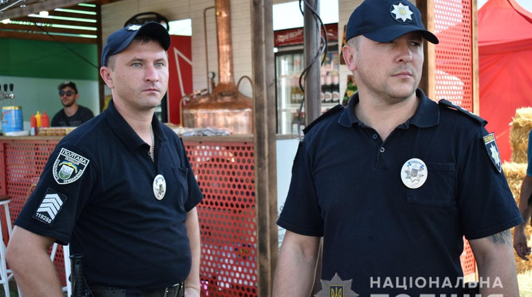 130 поліцейських щодоби забезпечують правопорядок на Сорочинському ярмарку