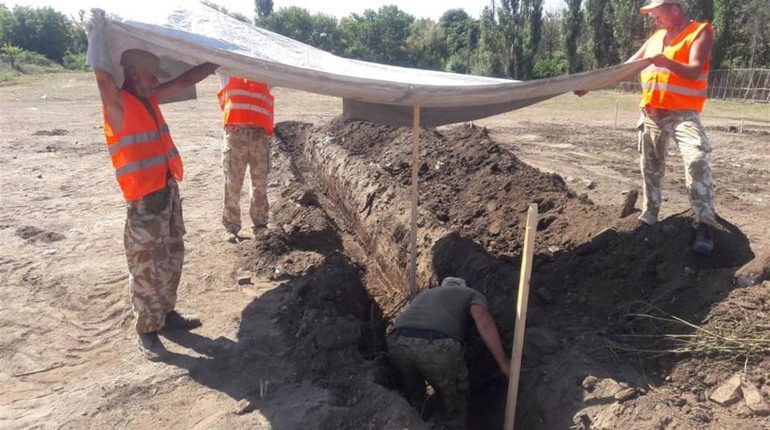 Майже 30 могильників жертв комуністичного терору знайшли археологи на 6-му кілометрі під Одесою
