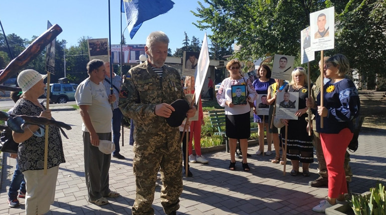 29 серпня в Первомайську хода-реквієм та відкриття експозиції в музеї: День пам’яті захисників