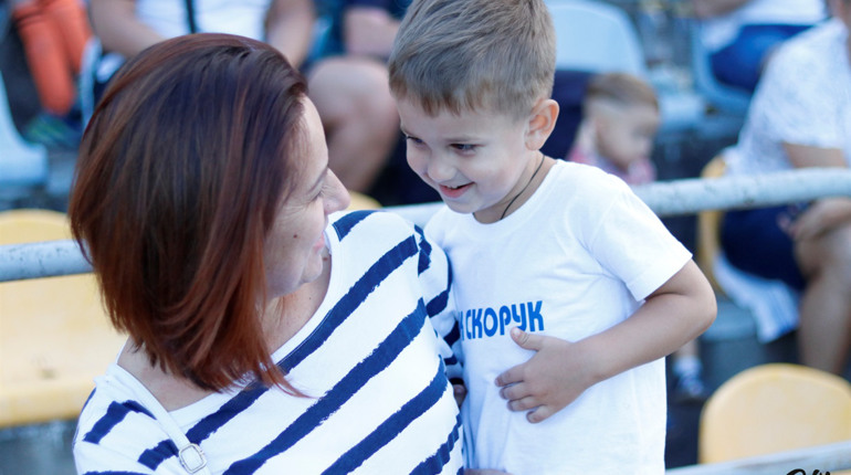 «Металіст» Кучера здобув перемогу над ФК «Скорук»: фотозвіт матчу, який відбувся в Нікополі
