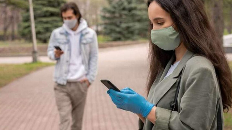 Кабмін офіційно змінив правила карантину в Україні: вакцинованим будуть надані певні привілеї