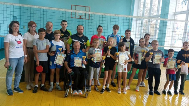 Гадячани взяли участь у турнірі із настільного тенісу