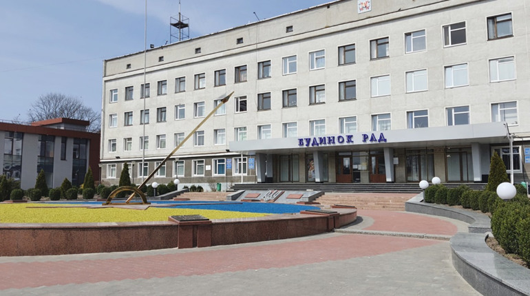 У Будинку рад скликають позачергову сесію: що турбує депутатів