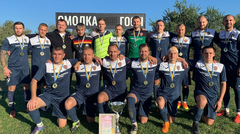 ФК "Смолка" стала двократним володарем кубку районного чемпіонату з футболу