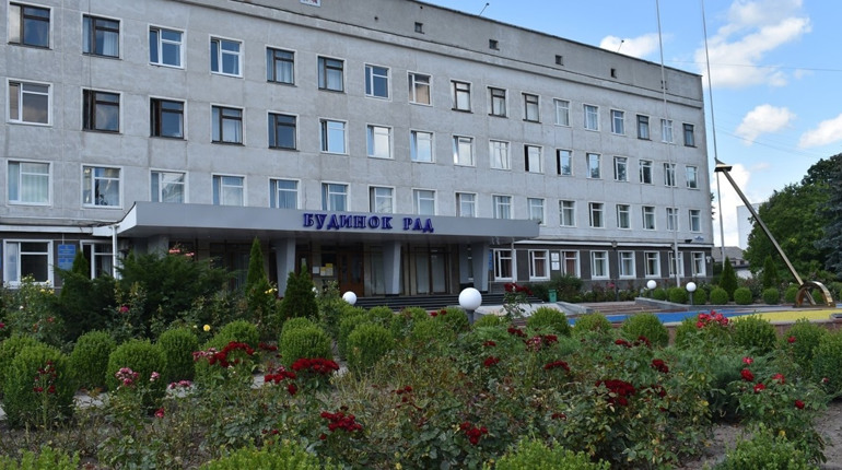 У Будинку рад скликають позачергову сесію, щоб розглянути три питання
