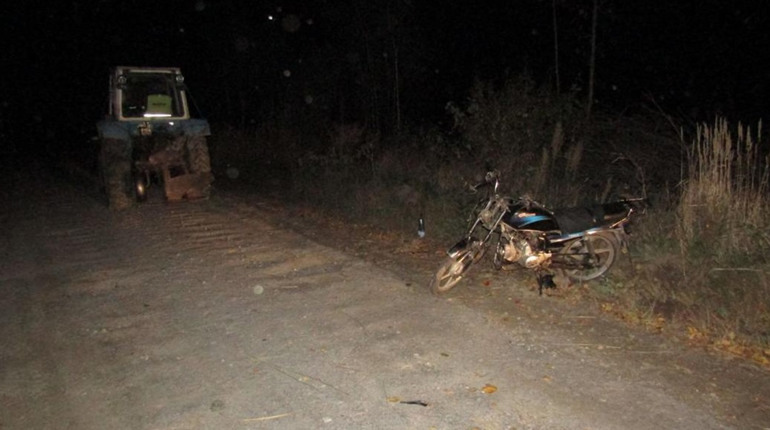 Хотів обігнати: у районі в ДТП травмувався водій мотоцикла