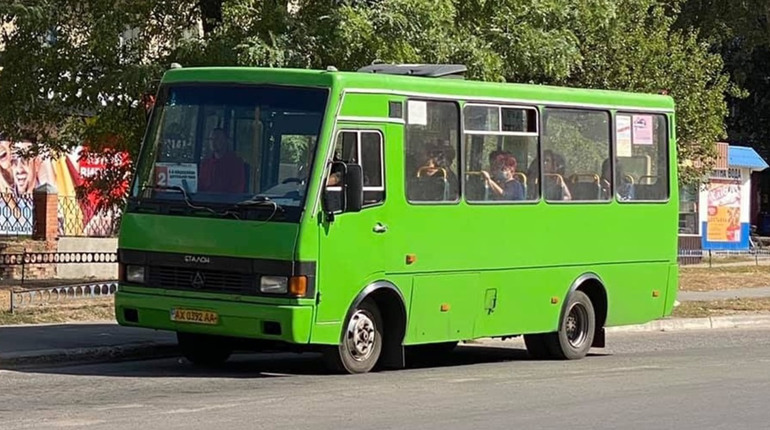 У Лозовій подорожчає вартість проїзду у маршрутках: скільки коштуватиме поїздка