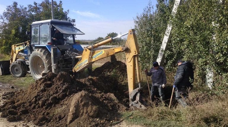 КП “Біляївський водоканал” обслуговує мешканців Мирного 2 місяці: скільки теч довелося ліквідувати