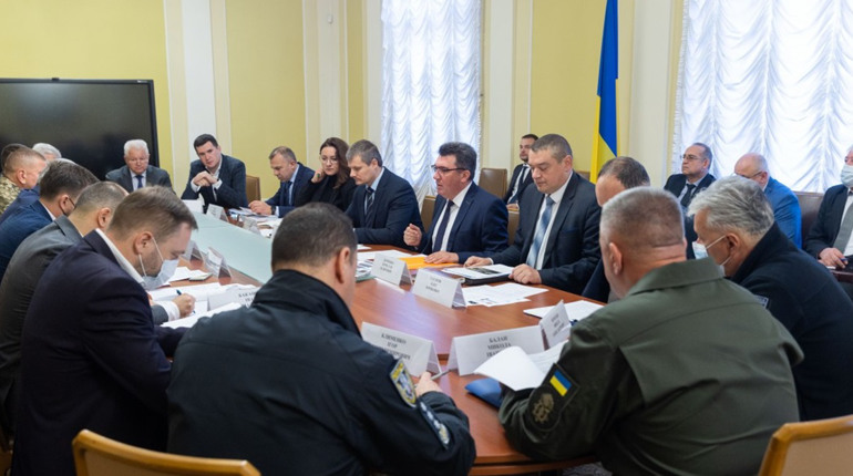 Виплати військовослужбовцям та правоохоронцям уніфікують