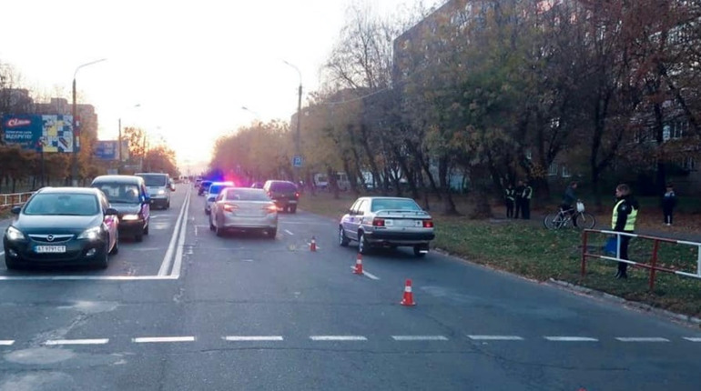 Дитина переходила на червоне світло: подробиці ДТП на вулиці Пушкіна в Калуші