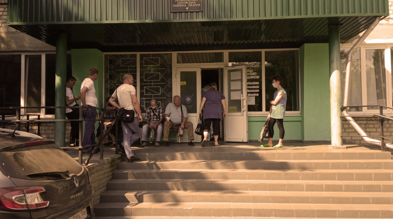 Первомайська райлікарня надаватиме населенню 275 платних послуг: вартість затвердить сесія